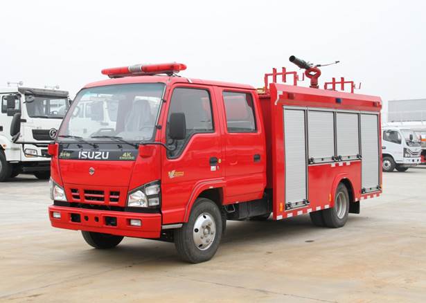 2吨3815轴距庆铃水罐