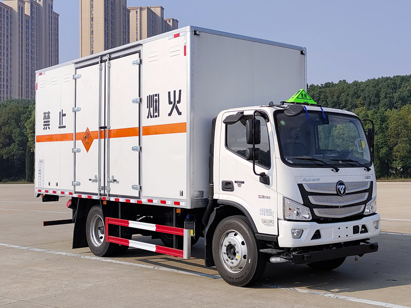 楚胜牌CSC5128XQYBK6爆破器材运输车