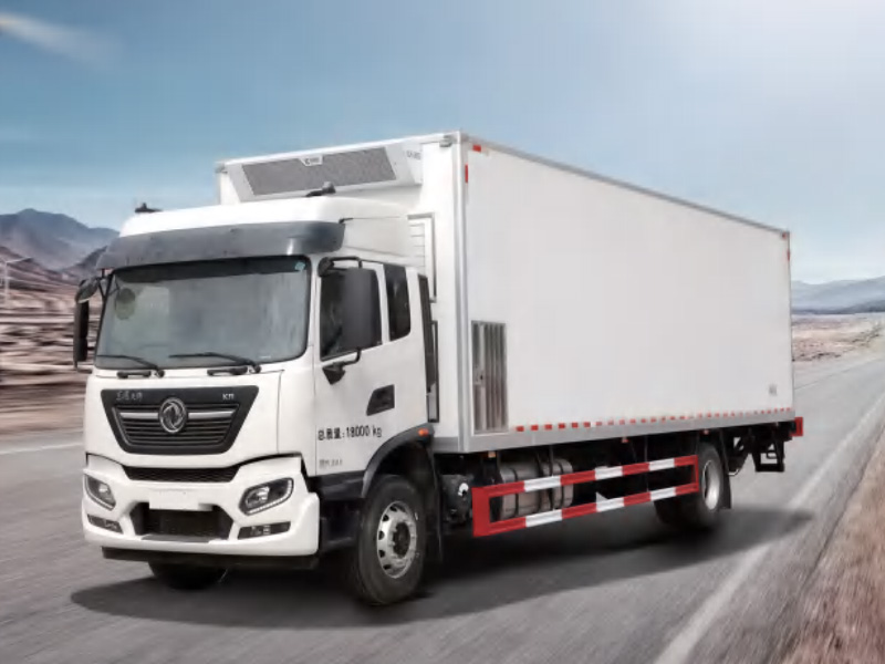 种苗畜禽运输车